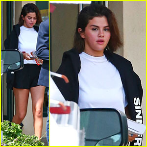 Selena Gomez Works Up a Sweat After the Easter Holiday