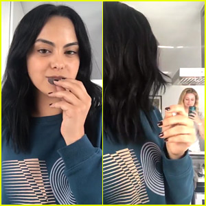 Lili Reinhart Caught Camila Mendes Opening Their Last Box Of Girl Scout Cookies!