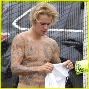 Justin Bieber Flaunts Tattoos at Soccer Game!