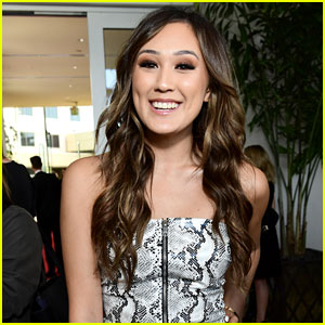 LaurDIY Runs Into Hilary Duff, Makes 'Lizzie McGuire' Reference