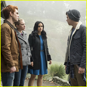 'Riverdale' Showrunner Talks What's Coming in Season 3