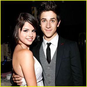 Selena Gomez 'Crashes' David Henrie's Dinner Date In With Wife Maria