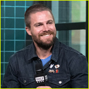 Stephen Amell Had The Greatest Thing Happen at 'Frozen On Broadway'