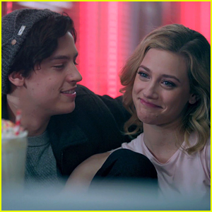 Cole Sprouse Dishes on Betty Becoming Jughead's 'Serpent Queen' on 'Riverdale'