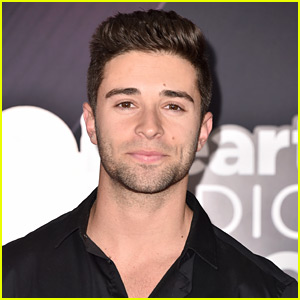 Jake Miller Covers 'Over The Rainbow' & Encourages Fans To Go After Passions