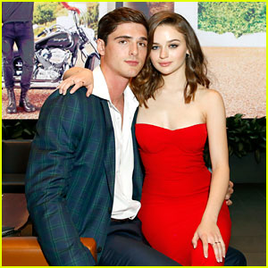 The Kissing Booth's Joey King & Jacob Elordi Hang Out in Cute Behind-the-Scenes Video!