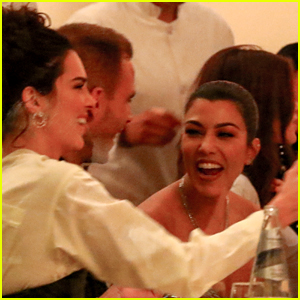 Kendall Jenner & Kourtney Kardashian Grab Dinner With Kaia Gerber!