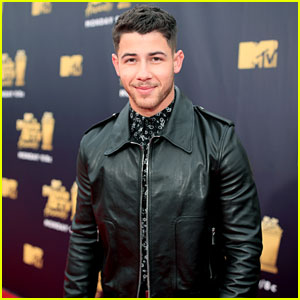 Nick Jonas Walks Carpet Before Performing at MTV Movie & TV Awards 2018!