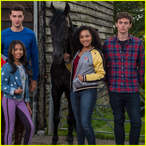 'Free Rein' Returns To Netflix For Season 2 on July 6th!