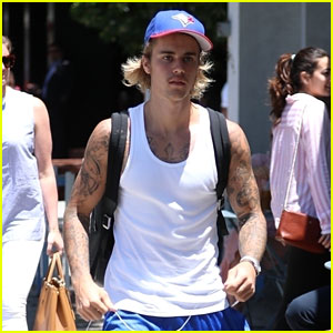 Justin Bieber Puts His Biceps on Display While Grabbing Breakfast in LA!
