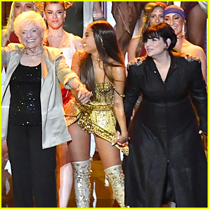 Ariana Grande's Mom & Grandma Join Her for 'God is a Woman' Performance at VMAs 2018 (Video)