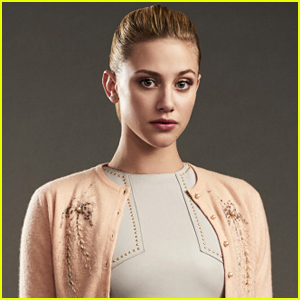 Lili Reinhart Is Doing Her Own Makeup On 'Riverdale' This Season