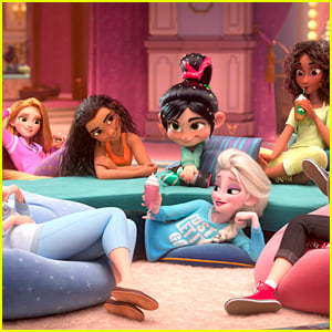Vanellope Teaches Disney Princesses To Embrace Comfy Clothes in New 'Wreck-It Ralph' 2 Pic!