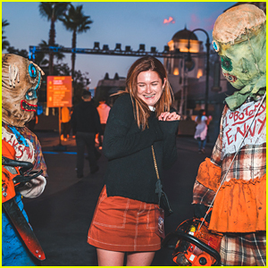 Bonnie Wright & Dylan Minnette Kick off Halloween at Universal Hollywood's Horror Nights Event