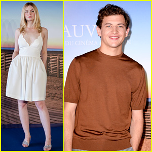 Elle Fanning & Tye Sheridan Pose at Photo Calls for Deauville Film Festival