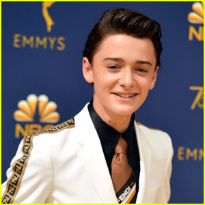 Noah Schnapp Still Goes To Summer Camp | Noah Schnapp | Just Jared Jr.