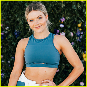 Witney Carson Launches An Athletic-Wear Line & A New Season Of 'Dancing  With The Stars