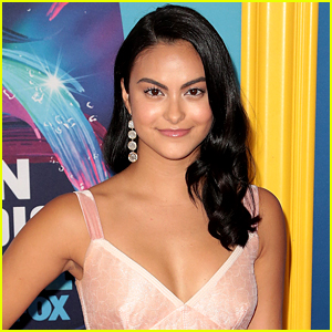 Camila Mendes Says Veronica Lodge Might Be Playing 'Dirty A Little More' on 'Riverdale'