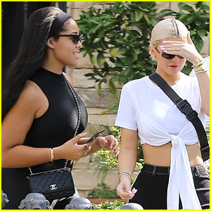 Kylie Jenner & Jordyn Woods Are Sunday Shopping Buddies