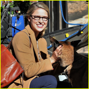 Melissa Benoist Stops to Pet a Dog on 'Supergirl' Set!
