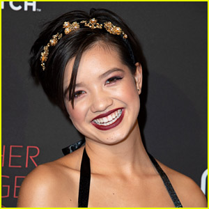 Peyton Elizabeth Lee Dishes on Andi Learning About The Other Side of Her Family on 'Andi Mack'