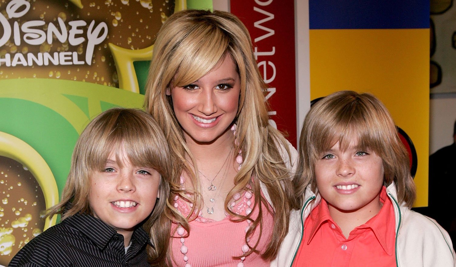 Ashley Tisdale Says Dylan & Cole Sprouse Are ‘Very Good Looking’ Now(02)