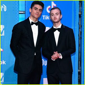 Jack & Jack Suit Up at the MTV EMAs 2018!