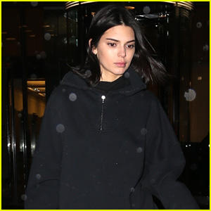 Kendall Jenner Steps Out in Rainy New York After a Victoria's