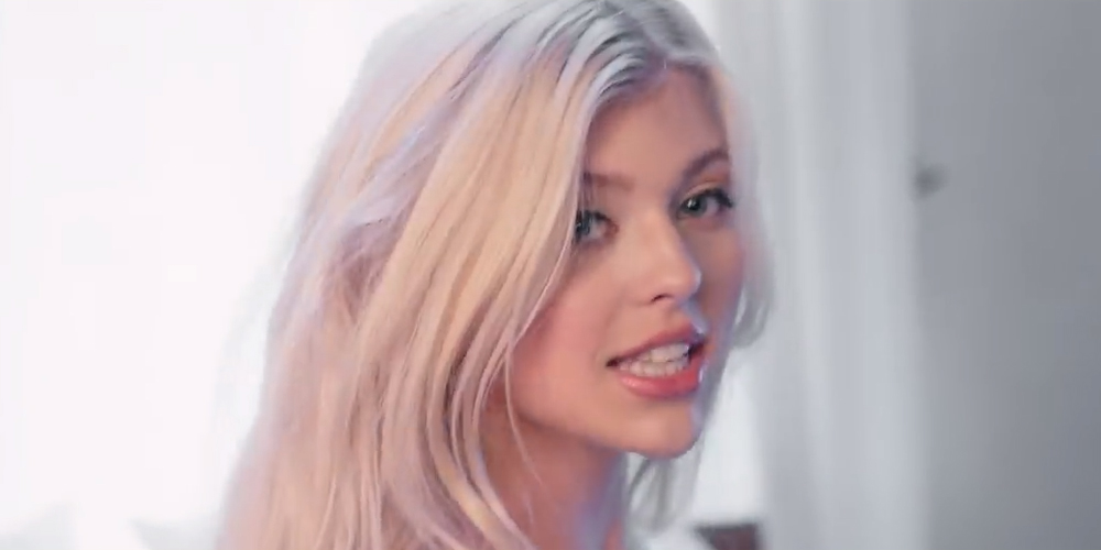 Kick You Out Lyrics - Loren Gray 