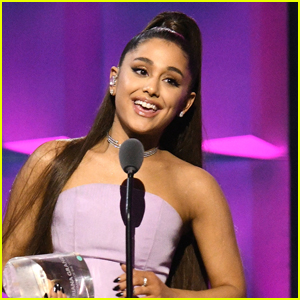 Ariana Grande Pens Sweet Christmas Eve Message to Her Fans!