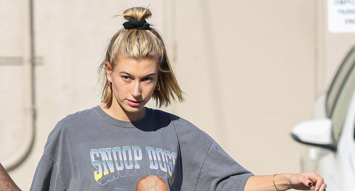 Hailey Bieber Throws It Back To The 90s With Latest Look Hailey Baldwin Just Jared Jr 
