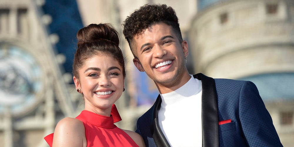 Disney Parks’ Magical Christmas Day Parade 2018 – Full Line Up & Pics!