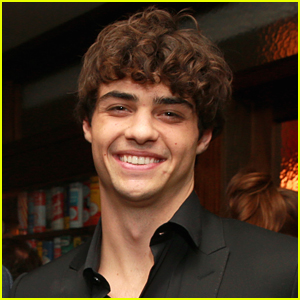 Noah Centineo Advises Fans Not To Be Obsessed With Fame in Latest Tweet