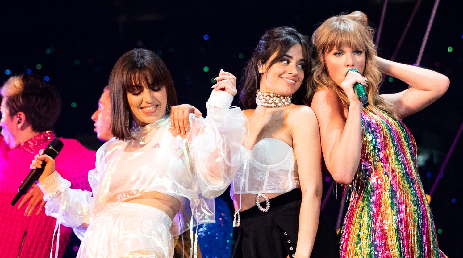 Taylor Swift, Camila Cabello, & Charli XCX Perform ‘Shake It Off’ in