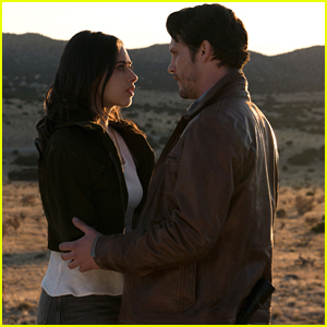 Jeanine Mason & Nathan Parsons Talk About Why It Was The Right Time to Reboot 'Roswell'