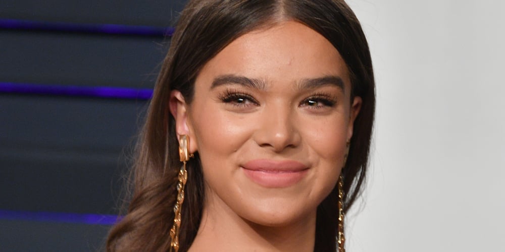 Hailee Steinfeld Poses With ‘Spider-Verse’s Oscar on Instagram | Hailee ...