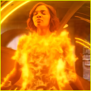 Jennifer Tests Out Her Fire Powers on 'Black Lightning' Tonight