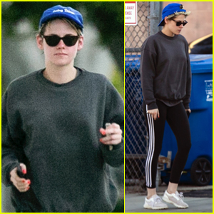 Kristen Stewart Enjoys the Day Out with Friends