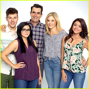Sarah Hyland & Ariel Winter's 'Modern Family' to End After Season 11
