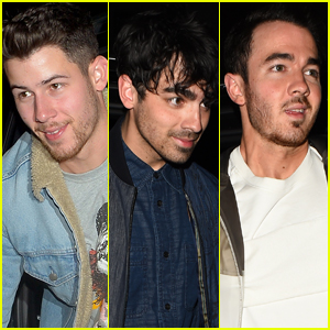 Nick Jonas Hangs Out with Joe & Kevin in London!