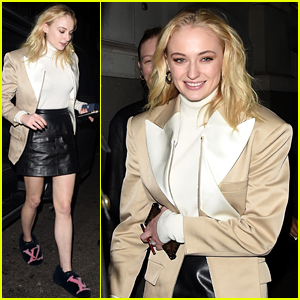 Sophie Turner Steps Out with 'GoT' Cast Members in London!