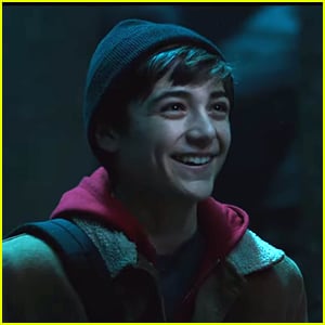 Asher Angel Turns Into Shazam! In Brand New Trailer - Watch Here!