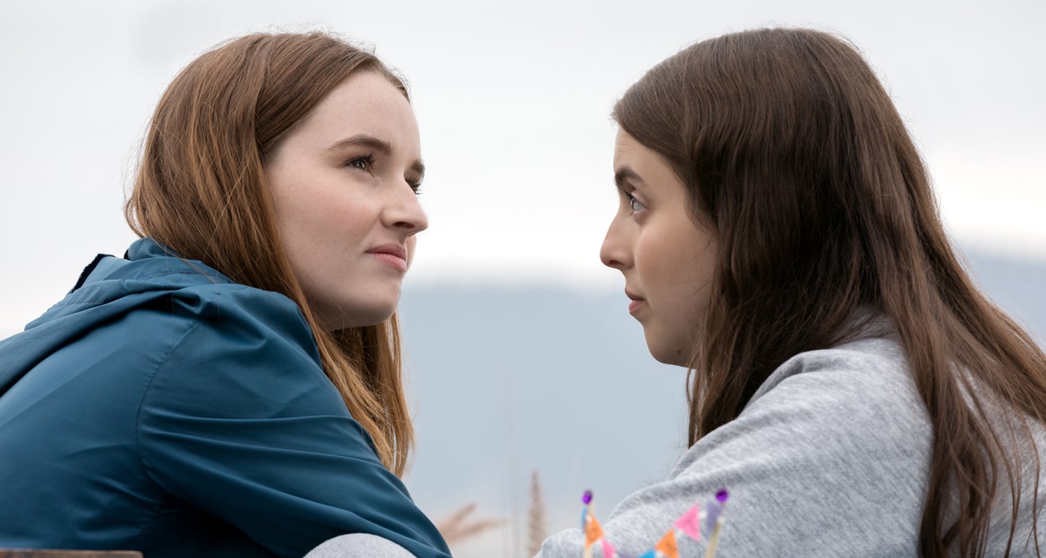 Watch Kaitlyn Dever & Beanie Feldstein in the ‘Booksmart’ Red Band Trailer!