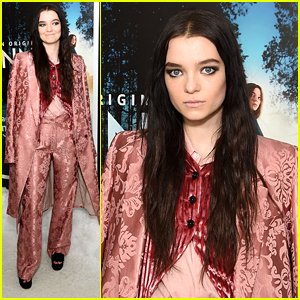 Esme Creed-Miles Stuns in Pink Suit at 'Hanna' Premiere in NYC