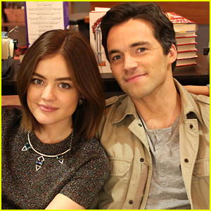'Pretty Little Liar's Gives Us A Another Update - Aria & Ezra Had Their Baby, Too!