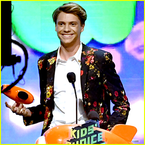 Jace Norman Wins 3rd Blimp For Fave TV Actor at KCAs 2019!