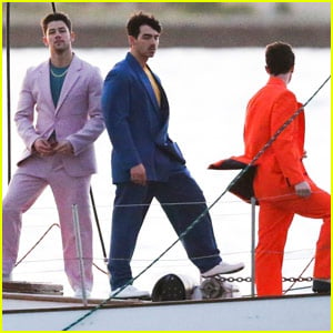 Jonas Brothers Might Be Filming a New Music Video (Photos)