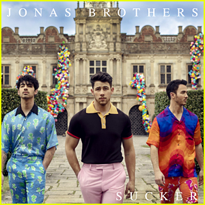 Jonas Brothers Make History as 'Sucker' Goes to No. 1!