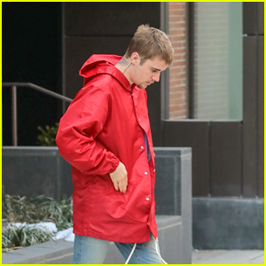 Justin Bieber Steps Out for a Chilly Day in New York City