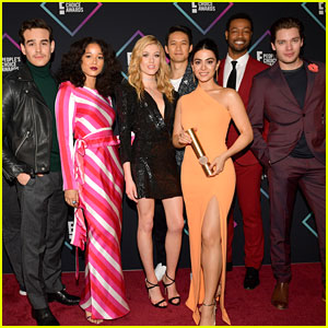 'Shadowhunters' Cast Take Quiz & Find Out Which Character They Are - Watch Now!